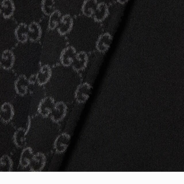 Wool and silk Horsebit cape